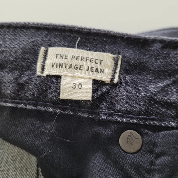 Madewell the perfect vintage black distressed jeans - Picture 5 of 15